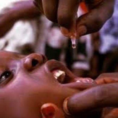 Lagos commences immunization of children against Polio