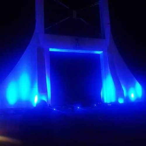 UNICEF lights Abuja gate ‘blue’ for World Children’s Day