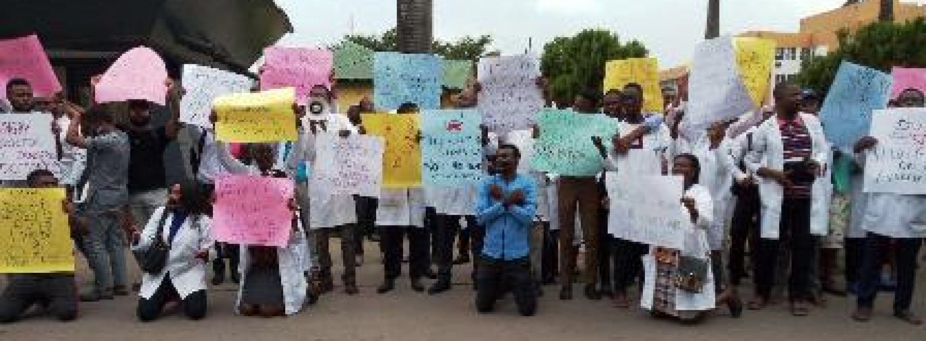 LUTH doctors begin two-day warning strike