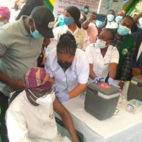 Lagos commences COVID-19 vaccination