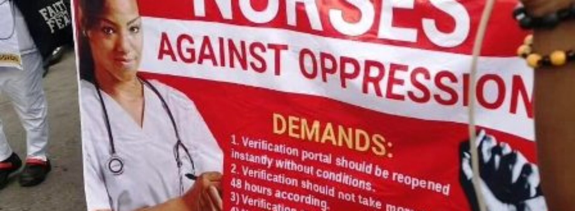 <strong>Nurses protest new verification guideline</strong>