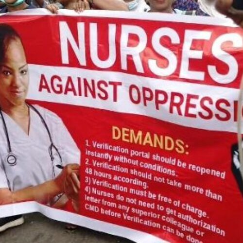 <strong>Nurses protest new verification guideline</strong>